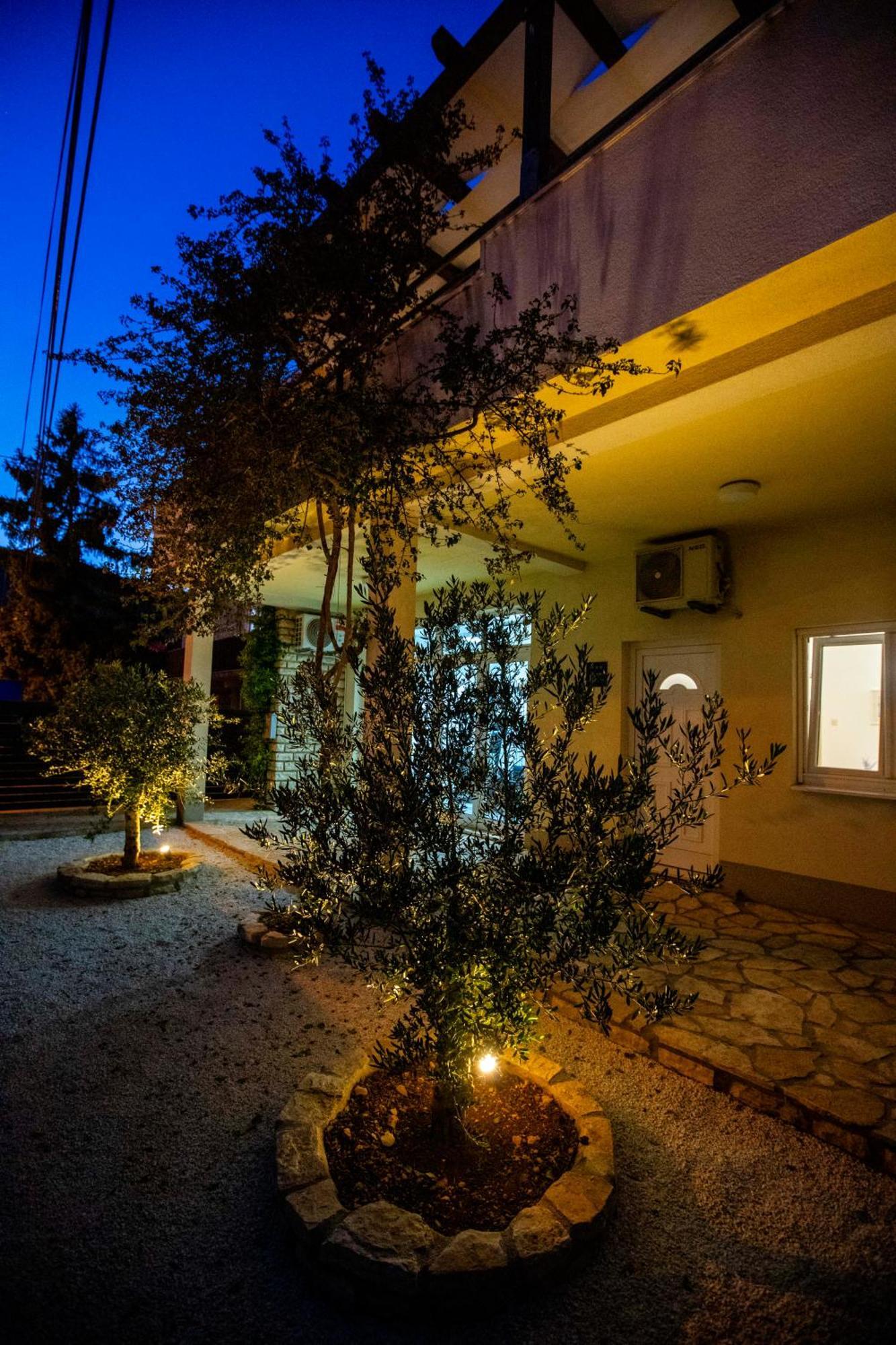 Apartment Laura トロギール エクステリア 写真